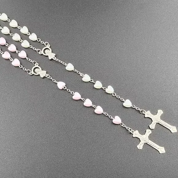 Pearlescent Heart Bead Rosary Necklace Silver Tone Catholic Crucifix & Medal - Picture 5 of 5